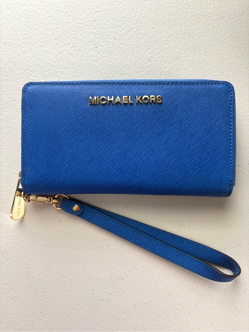 NWOT Michael Kors Blue Saffiano Leather Wristlet Wallet
